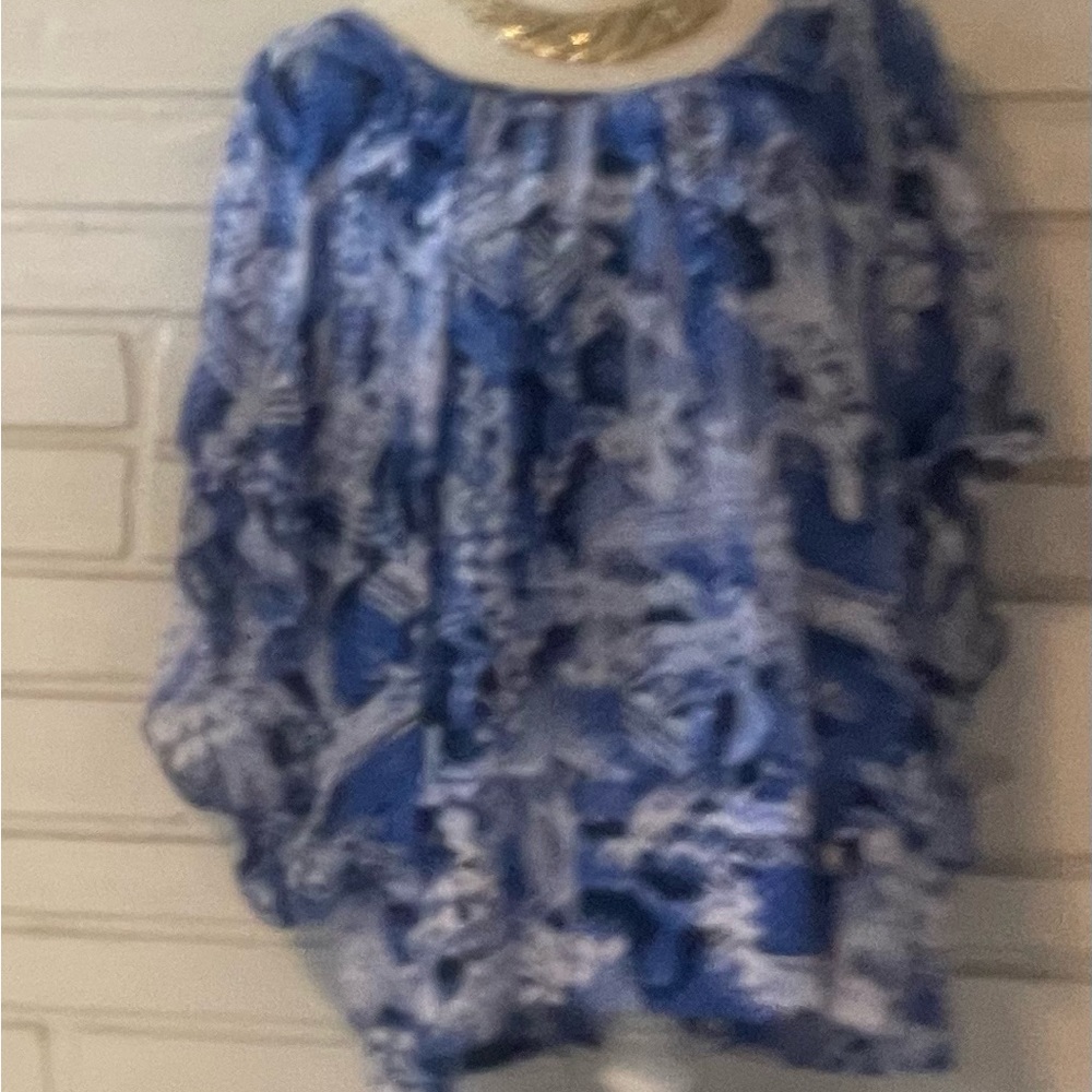 Women’s tops